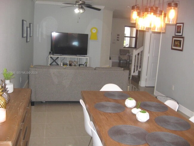 Building Photo - 15070 SW 117th Way