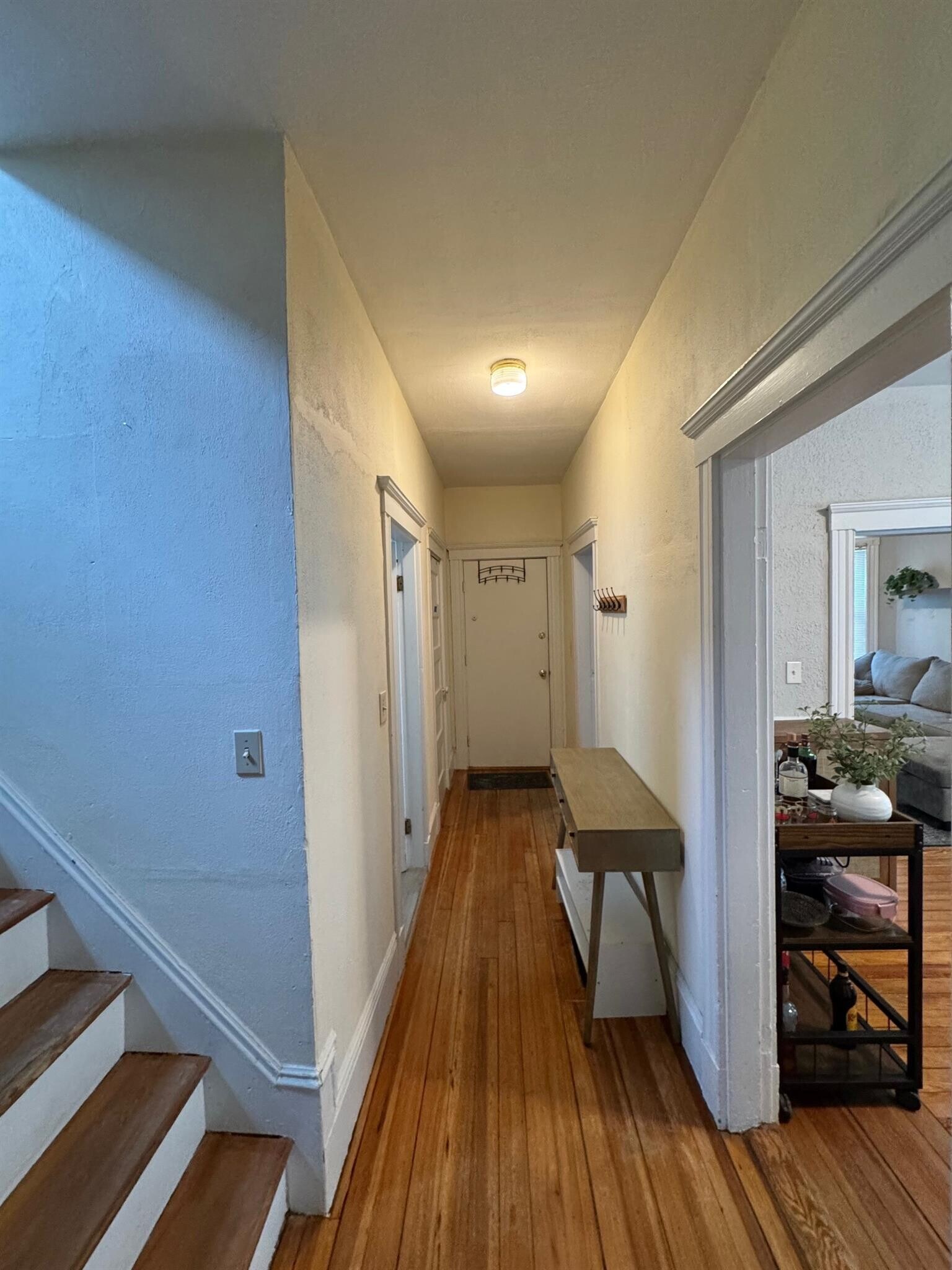 Building Photo - 22 Spencer Ave