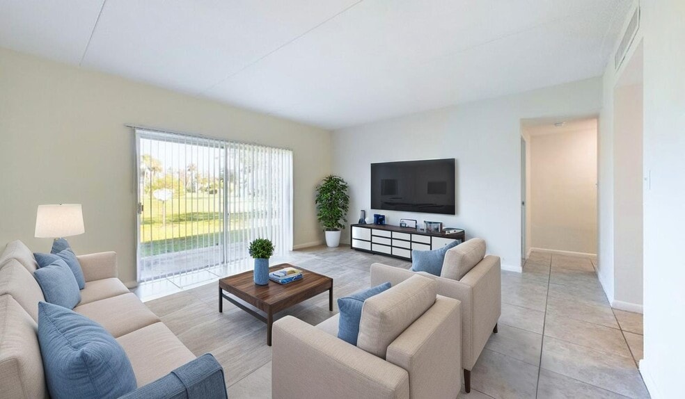 Building Photo - Costa Vue