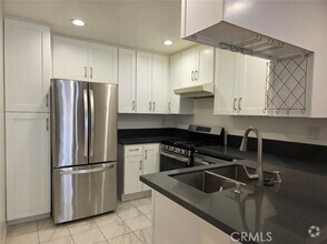 Building Photo - 156 Casuda Canyon Dr