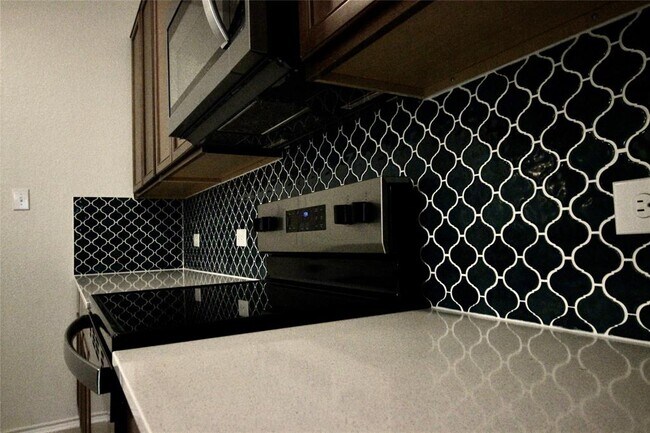 Building Photo - 240 Robert Hightower Dr