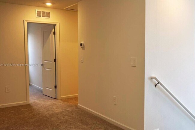 Building Photo - 3126 Totem Rd