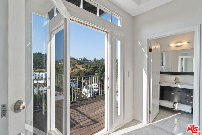 Building Photo - 6389 La Punta Dr