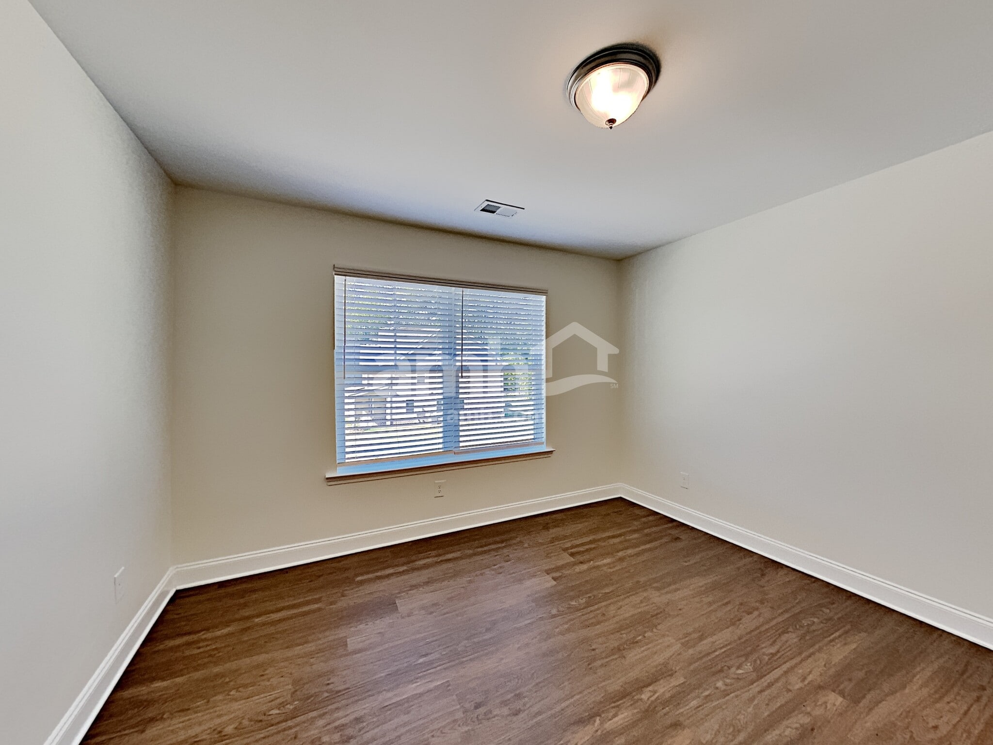 Building Photo - 3557 Okelly Dr