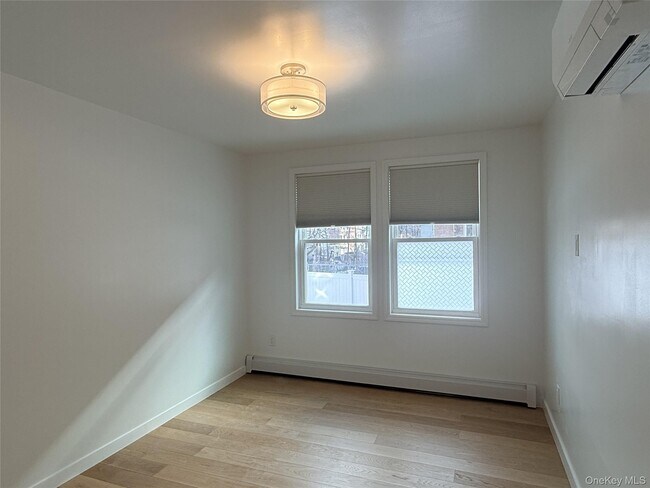 Building Photo - 48-23 44th St