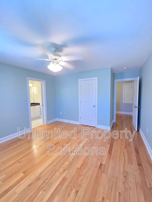 Building Photo - 4838 Whitner Dr