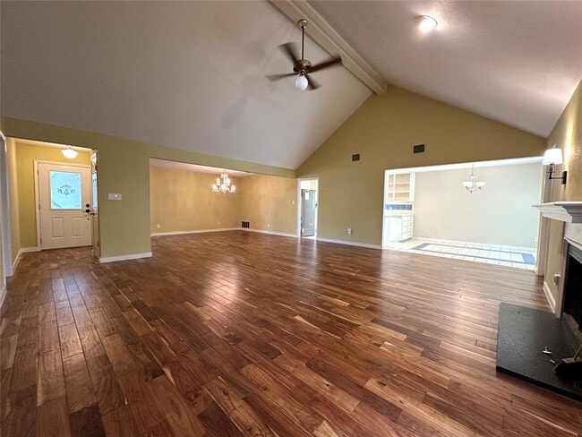 Building Photo - 2403 Braemar Cove