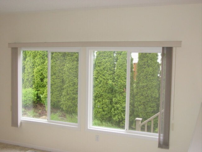 Building Photo - COOPER MOUNTAIN AMAZING VIEW