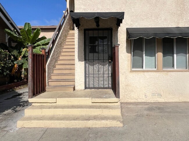 Building Photo - LB1238