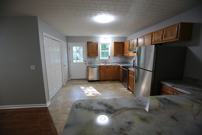 Kitchen - 409 Filter Plant Rd