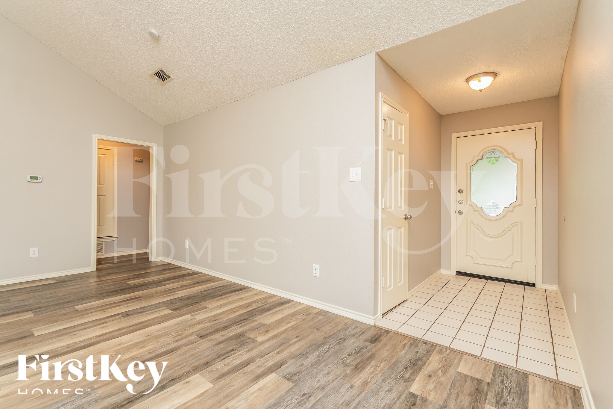 Building Photo - 5 Hastings Ct