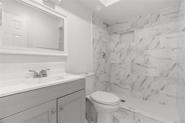 Building Photo - 3900 Camelot St