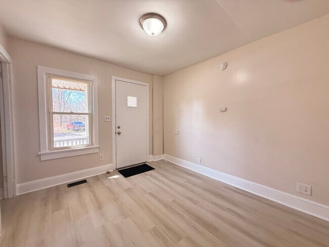 Building Photo - 243-245 South