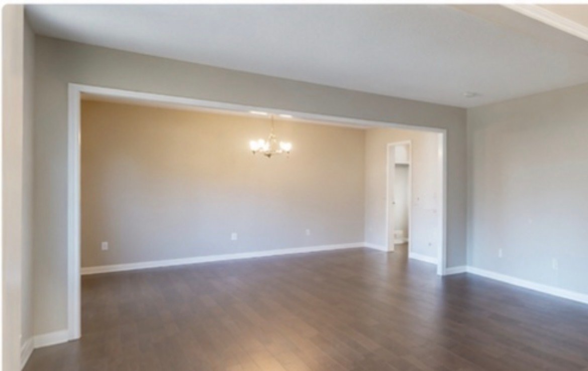 Building Photo - 4084 Pinehurst Valley Dr