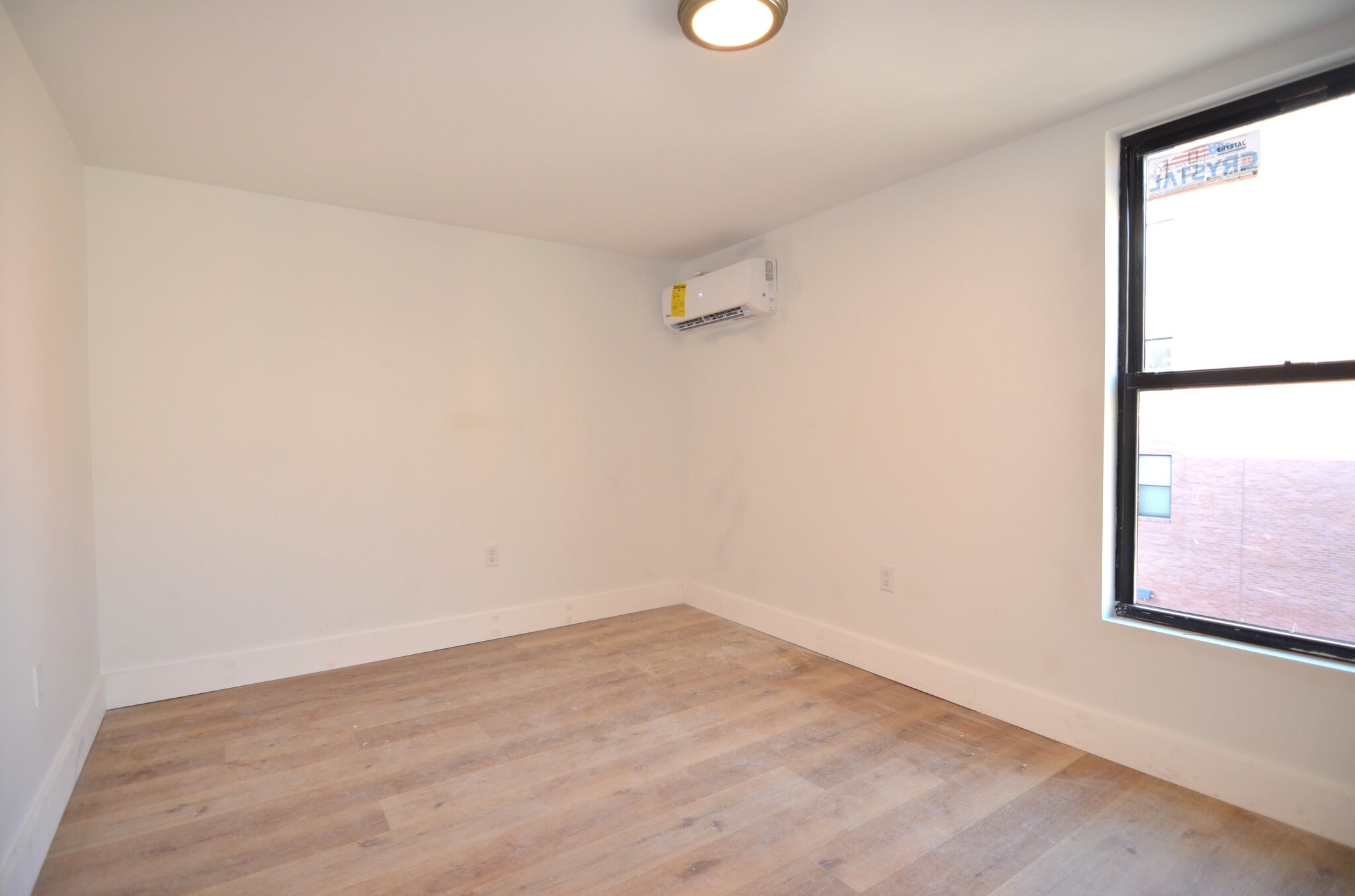 Building Photo - 1607 Race St