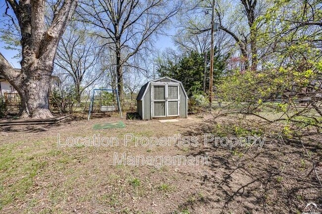 Building Photo - 3421 W 10th Pl