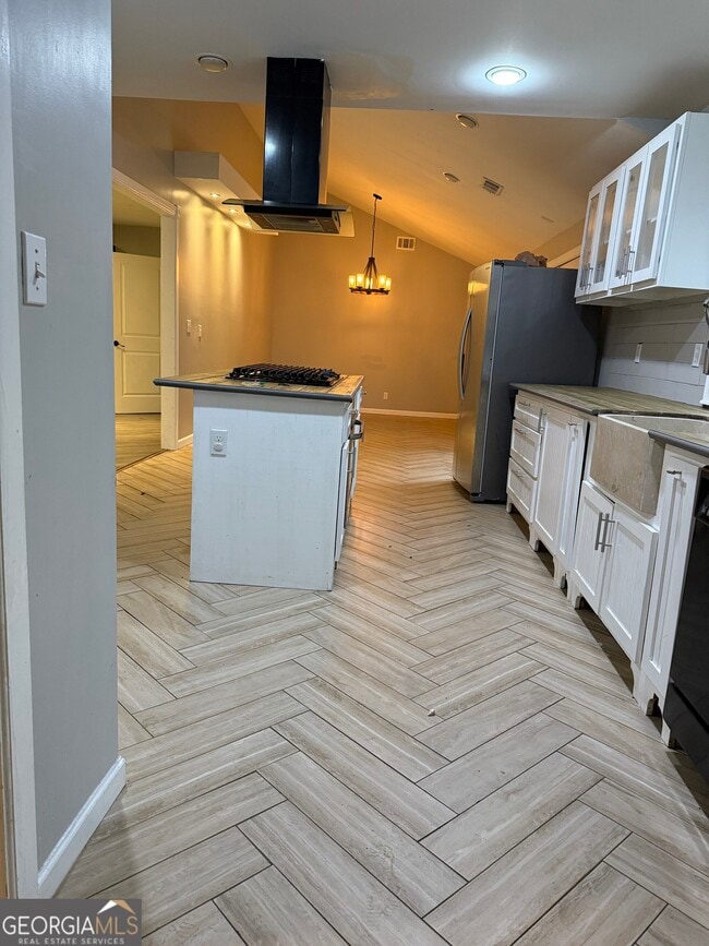 Building Photo - 2365 Statler Dr