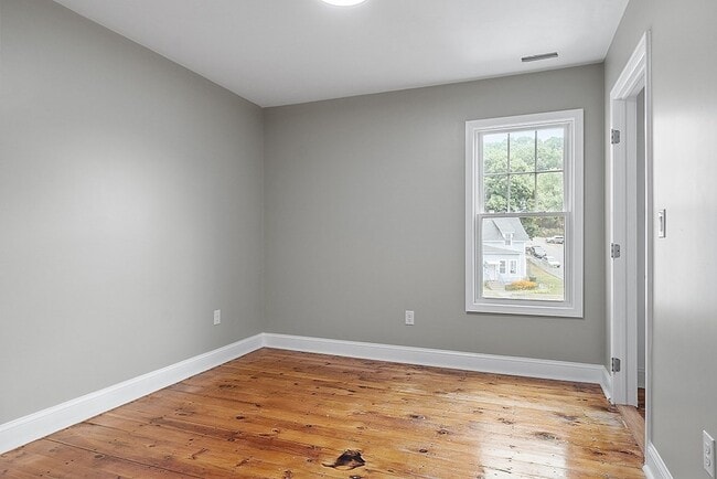 Building Photo - 79 Gage St