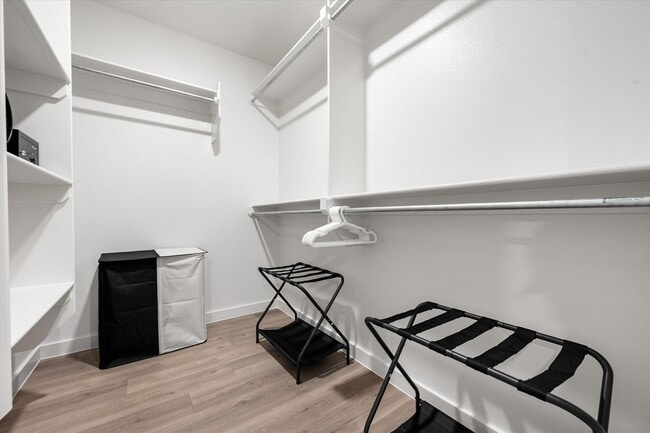 Building Photo - Everything you need is at 2133!!