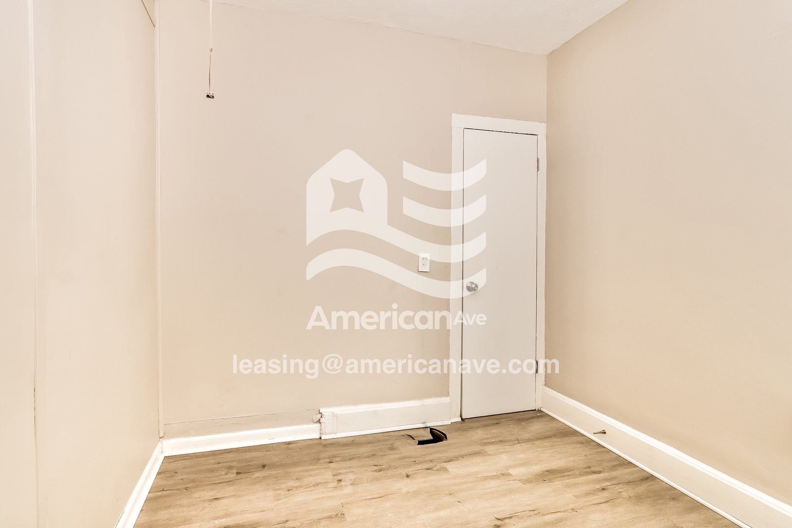 Building Photo - 320 N 44th St