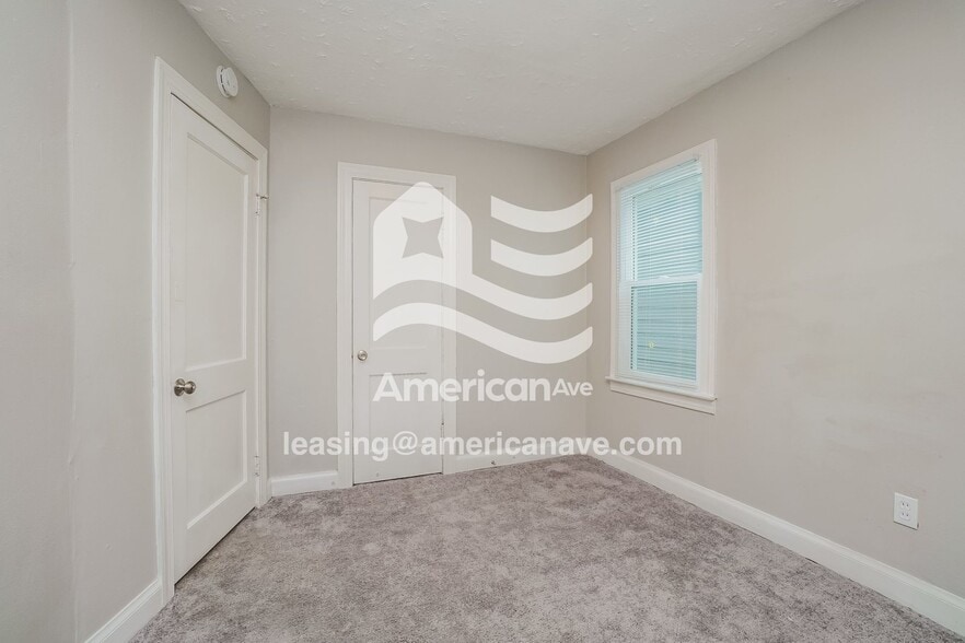 Building Photo - 3702 Garland Ave