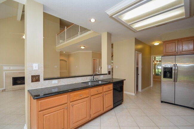 Building Photo - 17415 Fountainview Cir