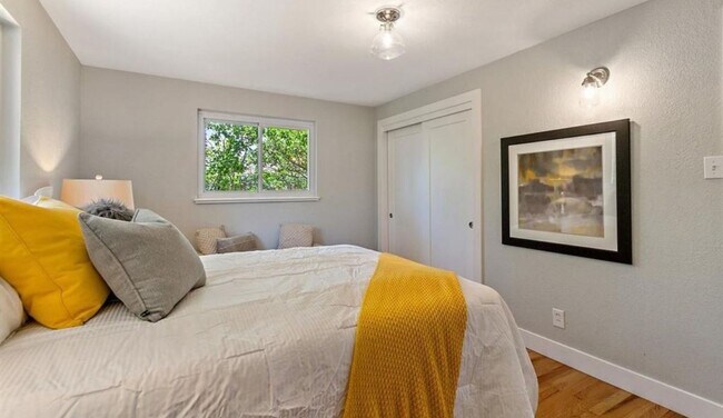 Building Photo - Beautiful Arvada Home Available Soon