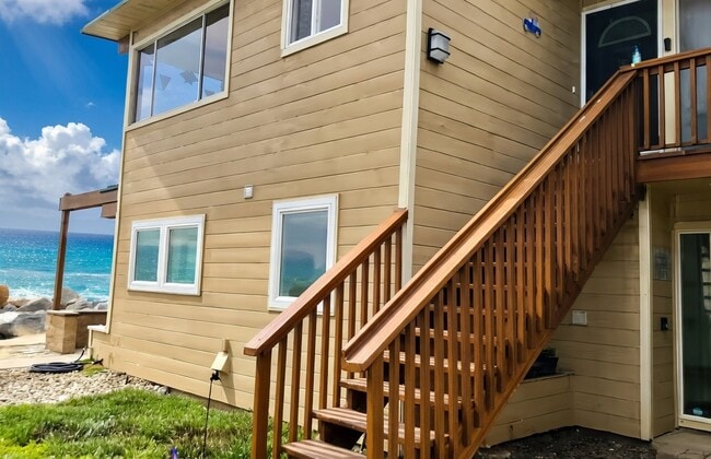 Building Photo - 1670 Seacoast Dr