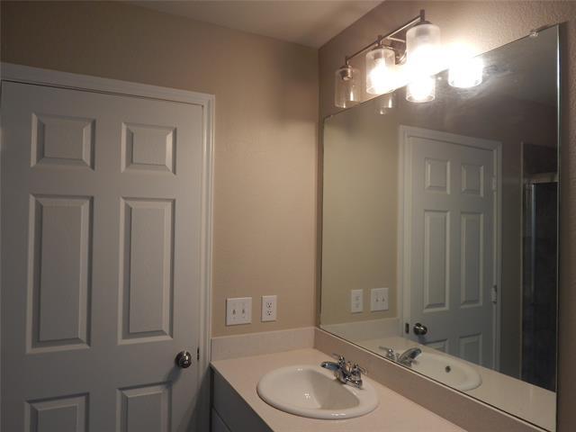 Building Photo - 4633 Benham Dr