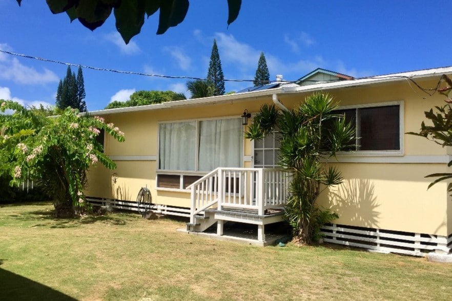Building Photo - 241 Hualani St