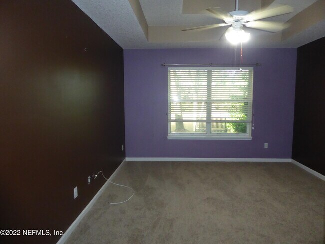 Building Photo - 8716 Canopy Oaks Dr