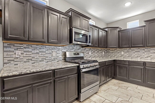 Building Photo - 12312 Desert Path Ct