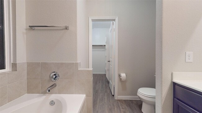 Building Photo - 3535 Cannon Dr