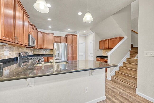 Building Photo - $2,699 - 2 Bed, 2.5 Bath Condo in Centenni...