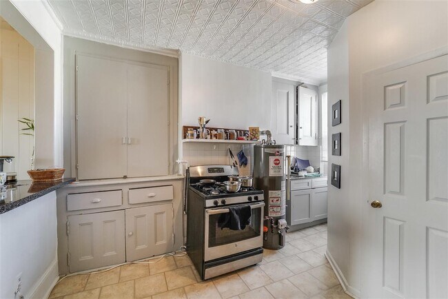 Building Photo - 120 Jefferson St