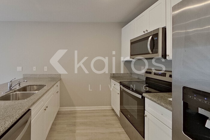 Building Photo - 253 Monarch Ln