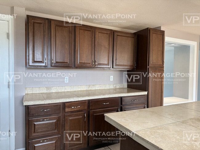 Building Photo - 1332 Fatima St