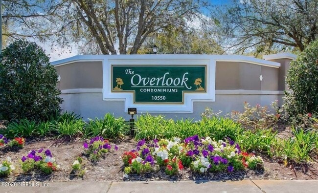 Building Photo - 10550 Baymeadows Rd