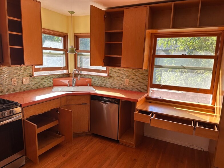 Built in desk and pull outs - 4680 College View Ave