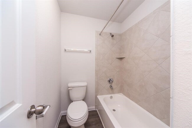 Building Photo - 2922 Orchid Ranch Dr