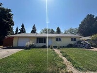 Building Photo - *Coming Soon* 3 Bedroom 2 Bath Single Fami...