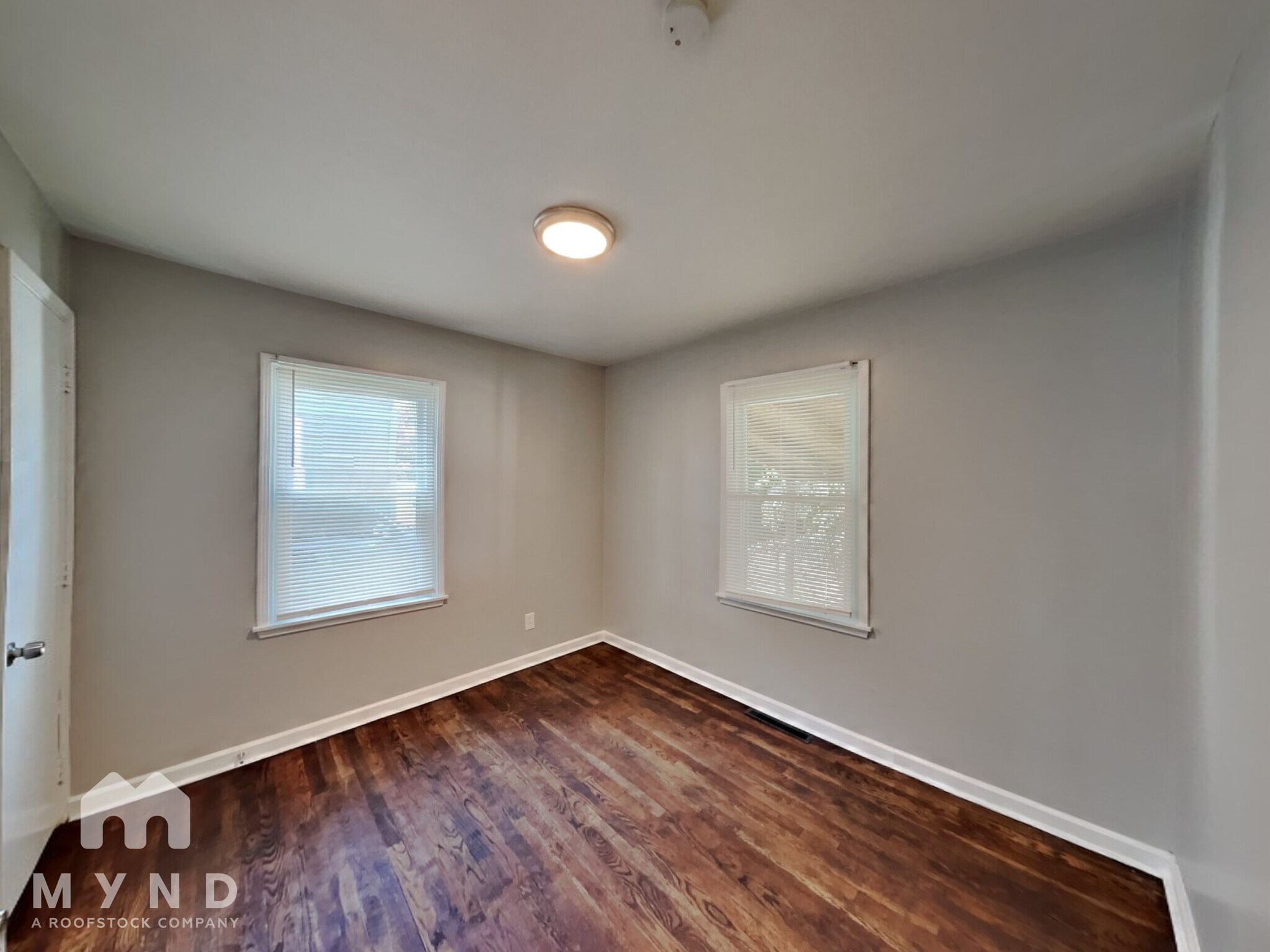 Building Photo - 939 Eastmoor Blvd