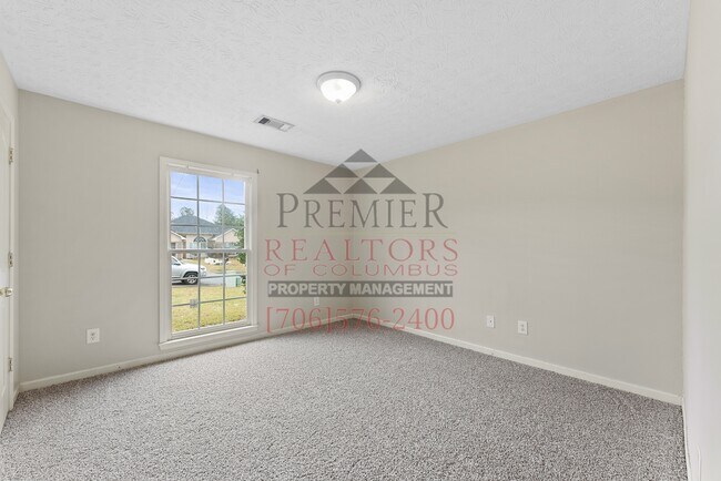 Building Photo - 6009 N Pointe Dr