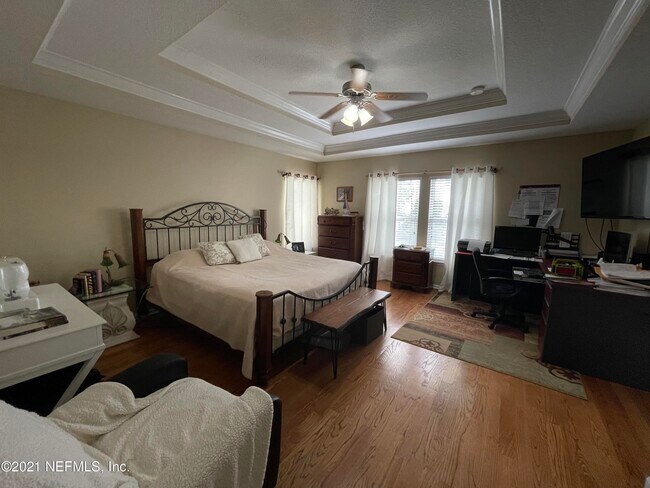 Building Photo - 346 Hefferon Dr