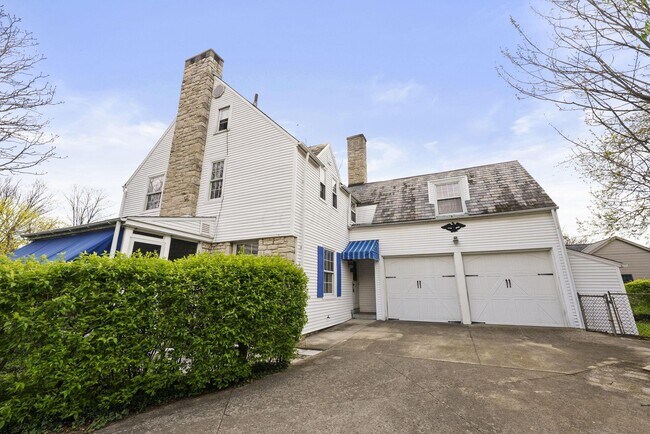 Building Photo - 2505 Coventry Rd