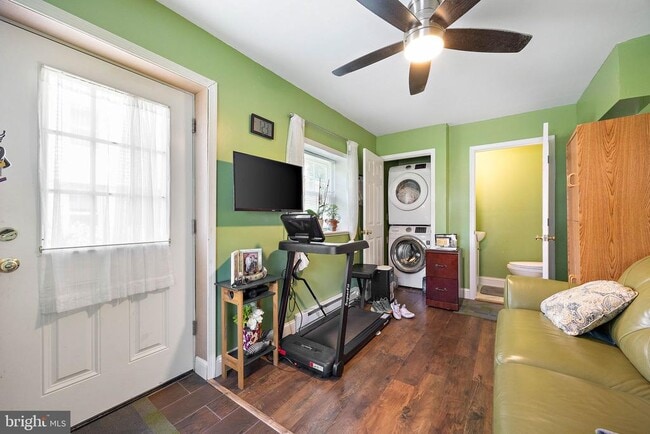 Building Photo - 412 Goodley Rd