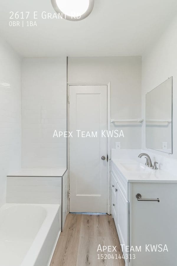 Building Photo - 2617 E Grant Rd