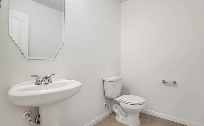 Building Photo - 26688 Pools Creek Dr