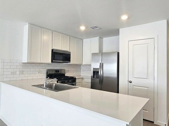 Building Photo - 3132 Sunset Glory Dr