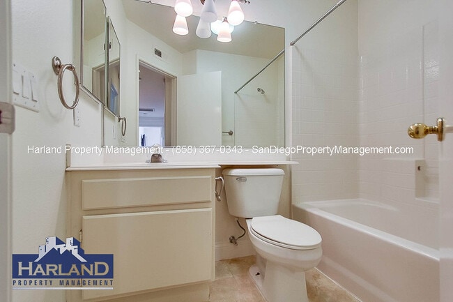 Building Photo - 5540 Renaissance Ave